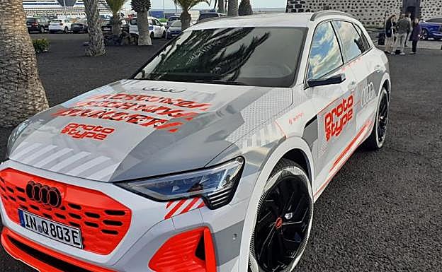 Audi Q8 e-tron expuesto en el Castillo de San José. 