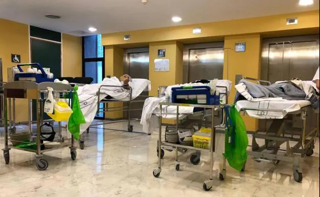 Canarias alcanza la mayor ocupación hospitalaria desde 2020 con 4.500 ingresados