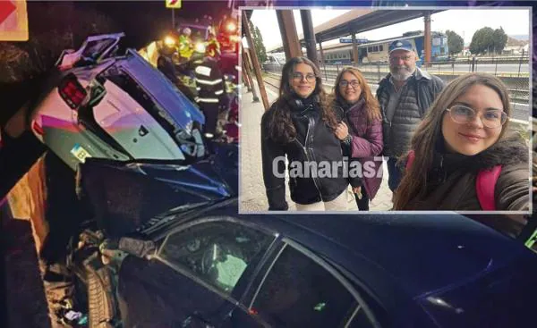 La familia canaria Rodríguez Rodríguez posa para un 'selfie', el sábado pasado, en una estación de tren de Rumanía. 
