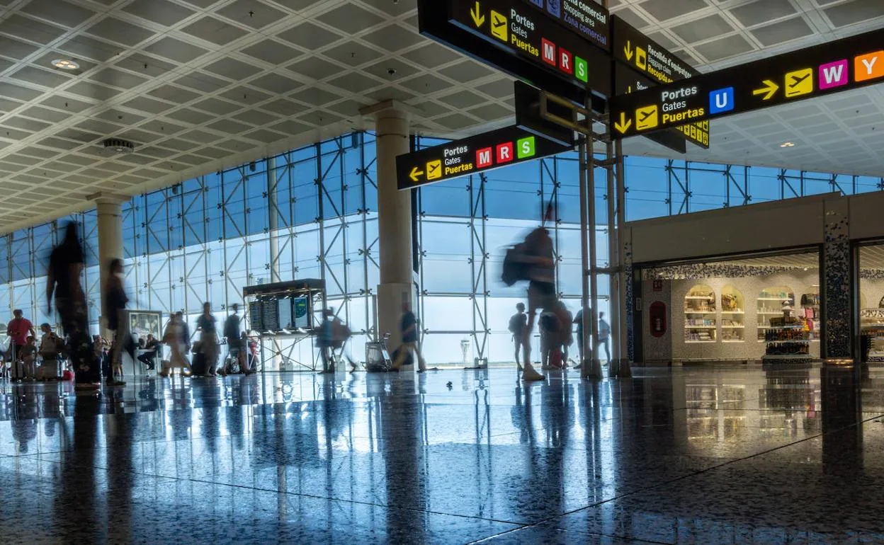 Una de las terminales del aeropuerto de El Prat.