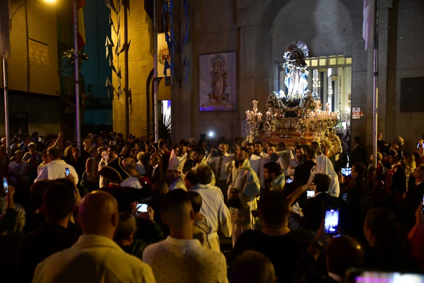 Fotos: El Puerto conmemora el 225 aniversario de la llegada de la virgen a la parroquia