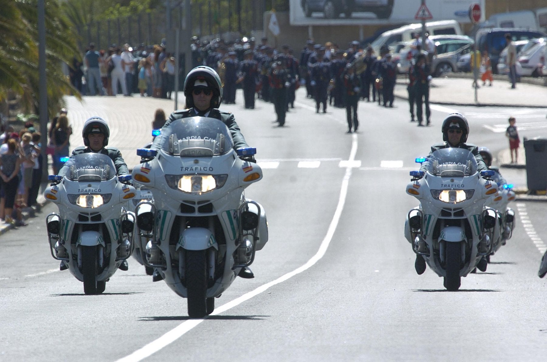 Imagen de archivo de agentes de la Agrupación de Tráfico de la Guardia Civil, sin relación con este caso. 