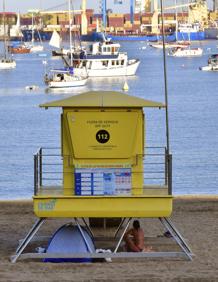 Imagen secundaria 2 - Las Alcaravaneras, una playa okupada