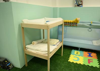 Imagen secundaria 1 - El espacio ofrece la posibilidad de la acogida temprana y recogida tardía. 