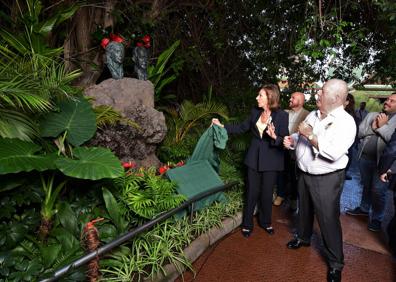 Imagen secundaria 1 - Loro Parque sigue creciendo con una cueva de murciélagos y un gran aviario para loros australianos