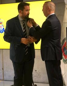 Imagen secundaria 2 - Momentos del almuerzo de Navidad de la Unión Deportiva Las Palmas. 