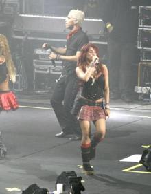Imagen secundaria 2 - Imágenes del concierto de RBD en junio de 2007. 