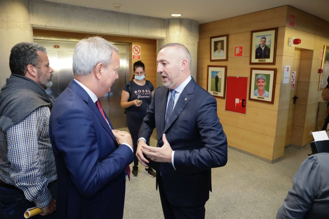 Fotos: La UD celebra su tradicional almuerzo de navidad
