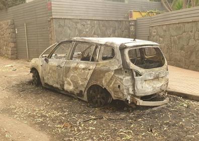 Imagen secundaria 1 - Imagen del incendio y sus consecuencias. 