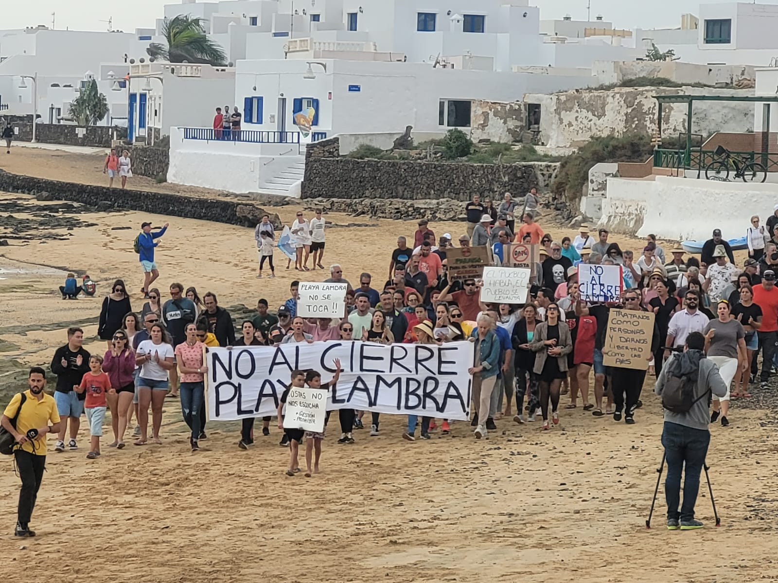 Imagen de la protesta hoy en La Graciosa