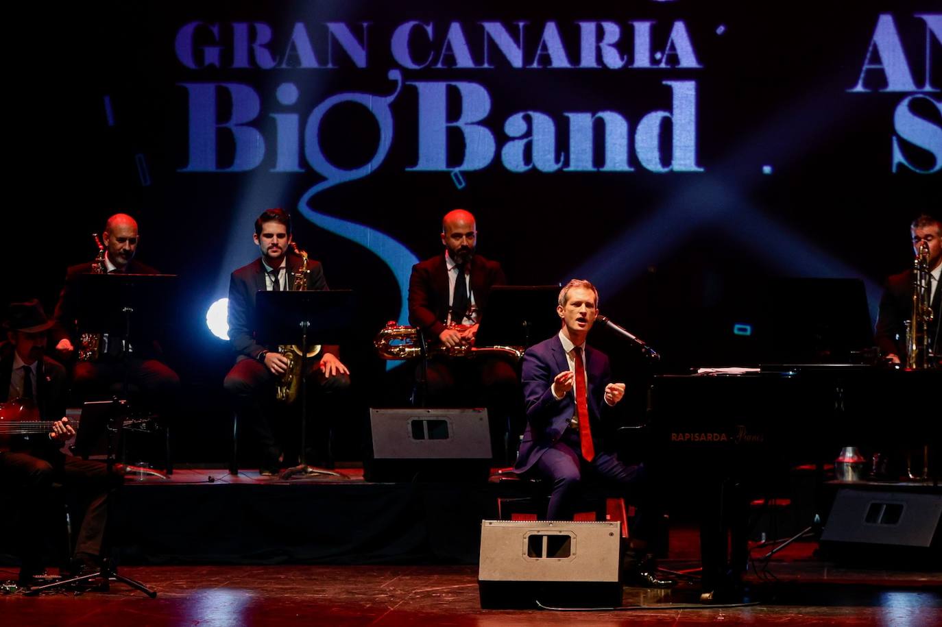 Fotos: La Big Band, con Strong, en el Cuyás