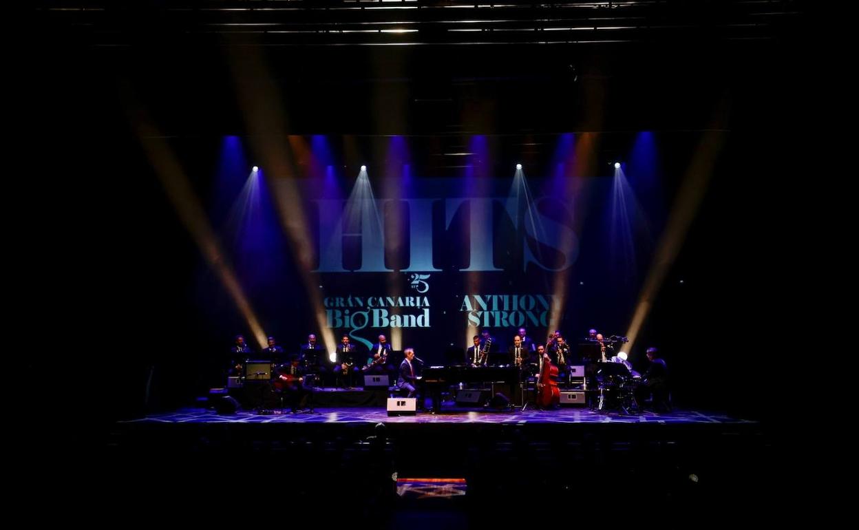 La Gran Canaria Big Band en su despedida musical del año 2022. 
