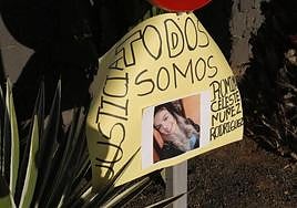 El pueblo lanzaroteño salió a la calle para reclamar justicia para Romina.