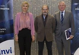 De izquierda a derecha Noelia Martínez, Màrius Soler e Ignacio Moncada