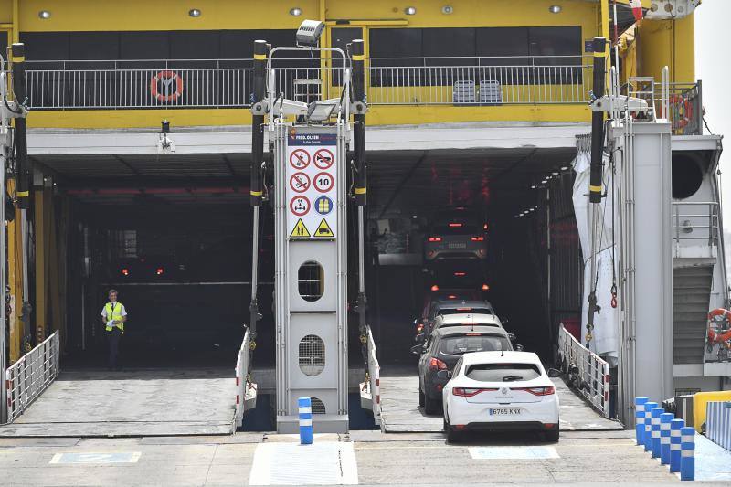 Los grancanarios zarpan a Fuerteventura para Semana Santa