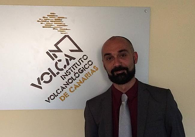 Luca D'Auria, sismólogo del Involcan y coautor del trabajo de investigación.