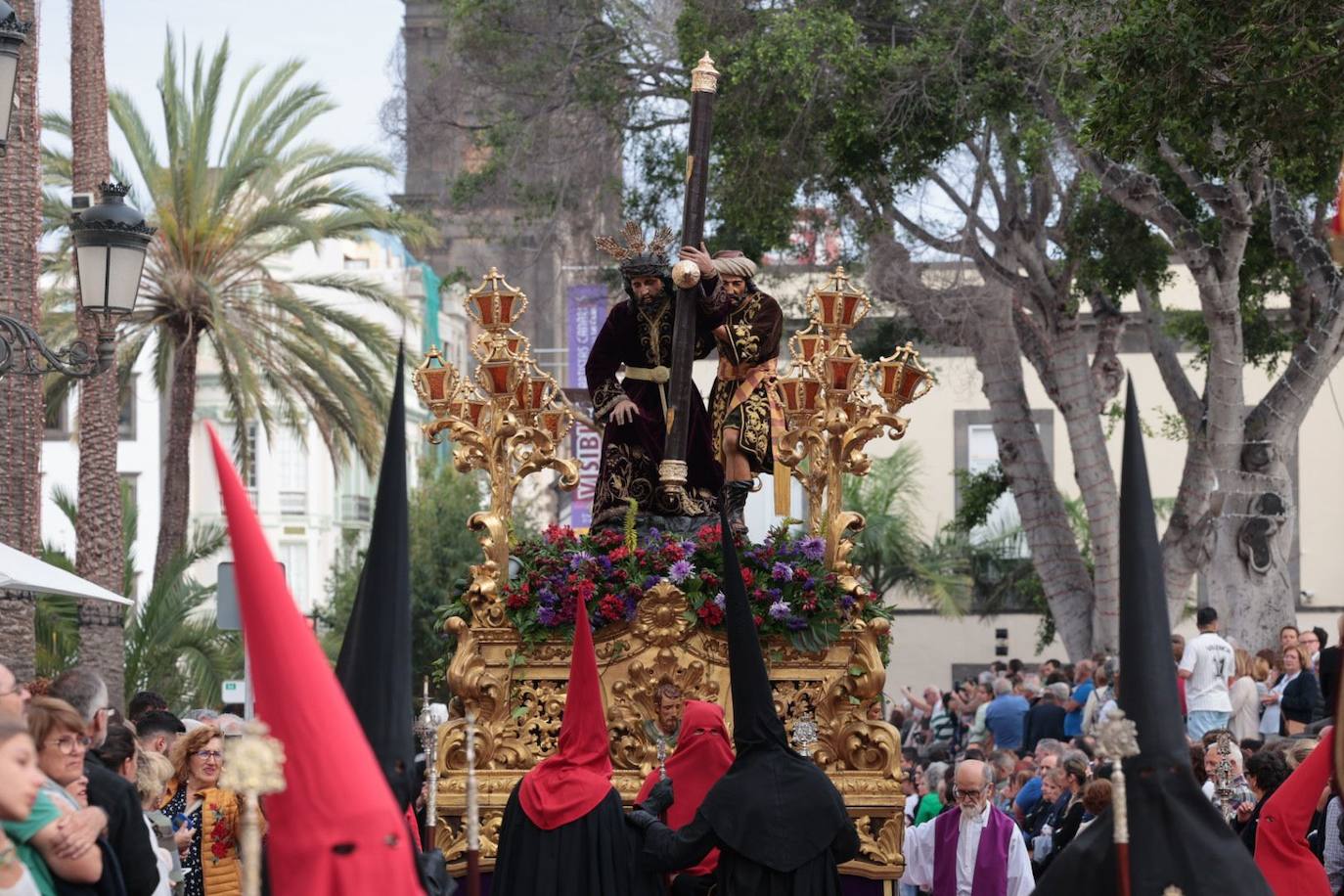 La Procesión Magna recorre Vegueta