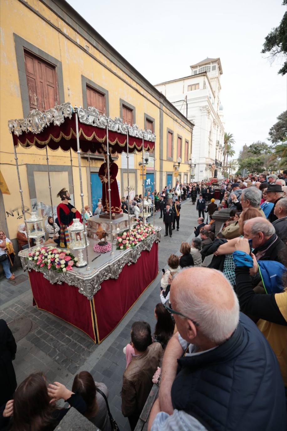 La Procesión Magna recorre Vegueta