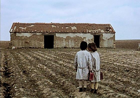 Fotograma de 'El espíritu de la colmena'.