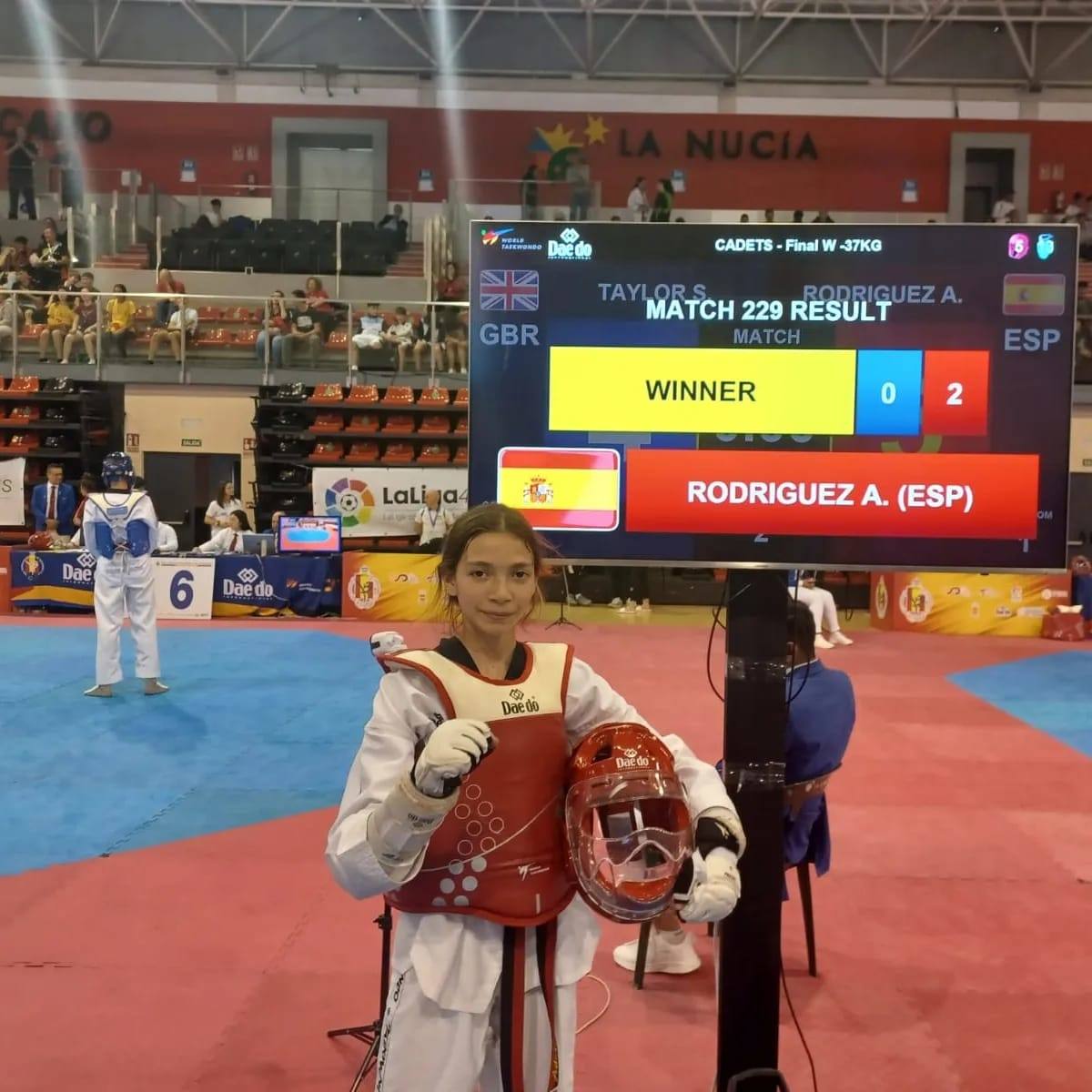 Adriana, sonriente tras su triunfo.