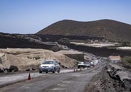 Carretera de Los Llanos a Las Manchas y La Laguna.