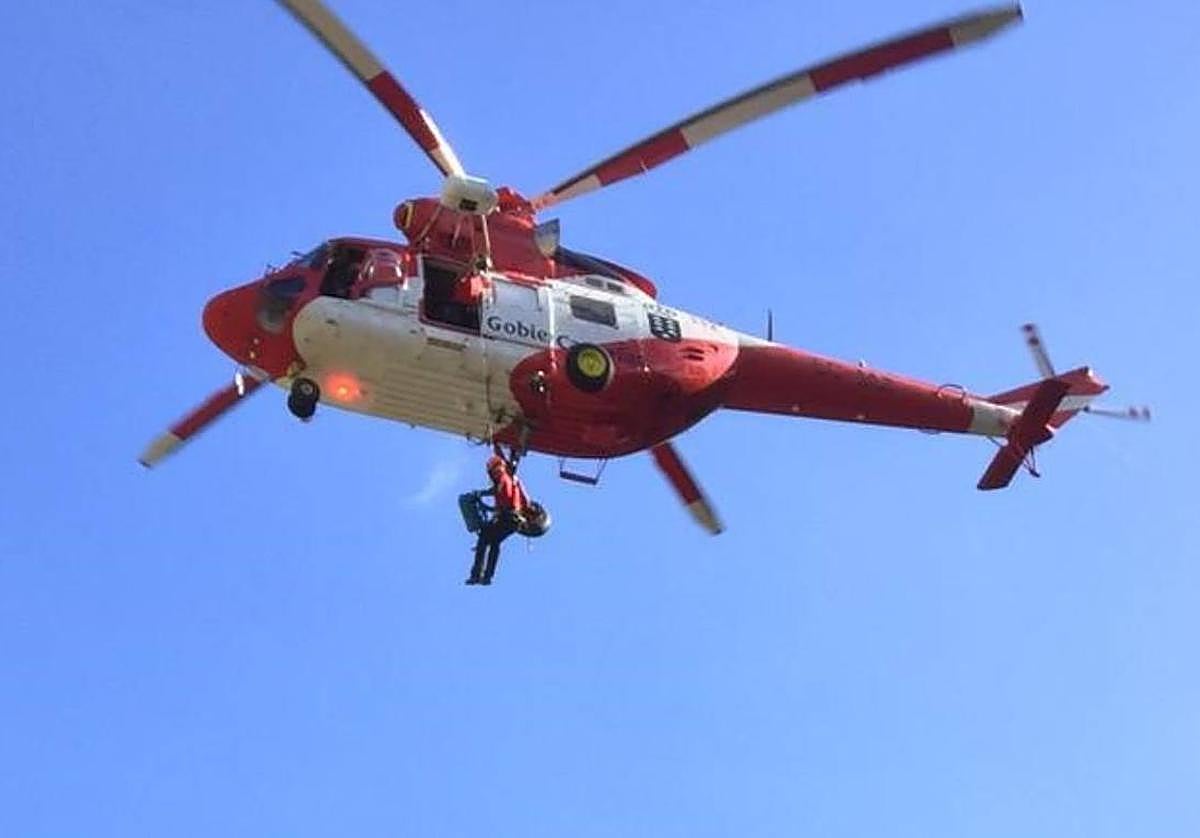 Fallece un bañista de 89 años tras ser rescatado en parada cardiaca en Adeje