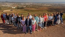Imagen de grupo de los miembros de la lista electoral del PSOE de Telde.