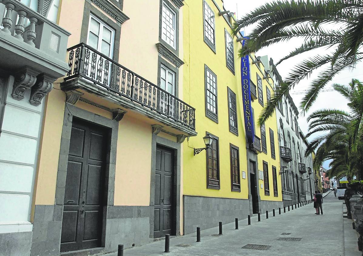 La primera imprenta comenzó en lo que hoy es el Archivo Histórico Provincial de la capital grancanaria.