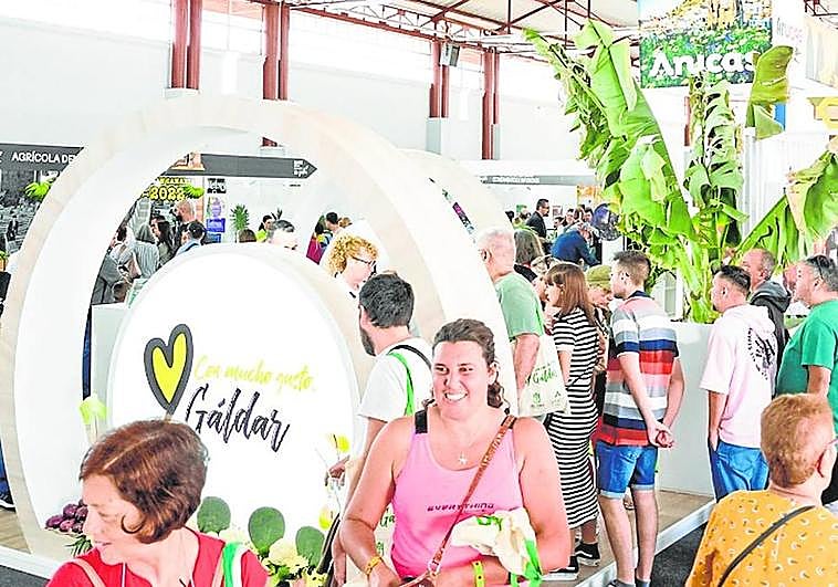 La asistencia de público al recinto ferial fue continua durante todo el fin de semana.