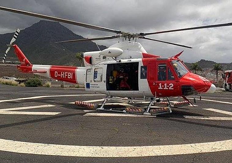 Helicóptero de rescate del Gobierno de Canarias.