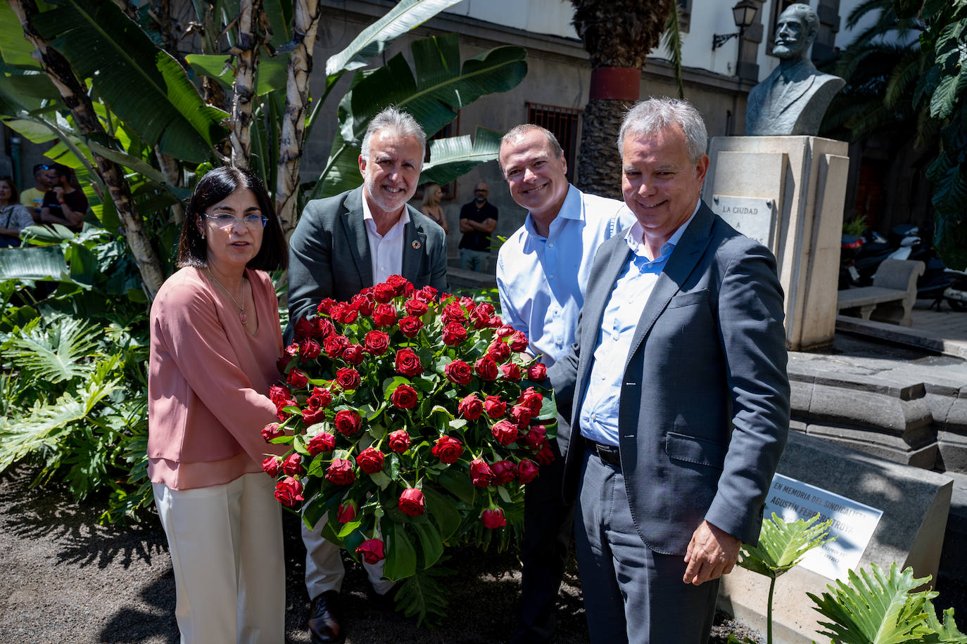 Ángel Víctor Torres asiste a la celebración del 144 aniversario del PSOE