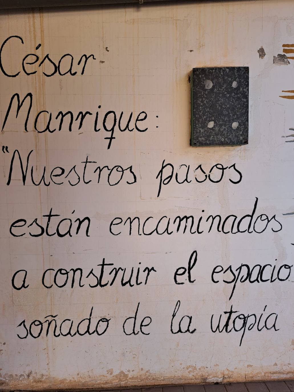 El IES Joaquín Artiles, un museo del mejor arte canario del siglo XX