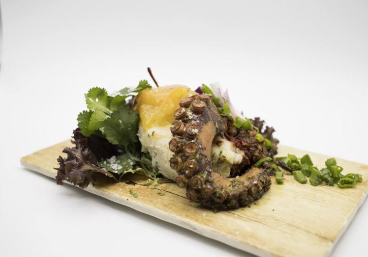 Tapa de bronce
