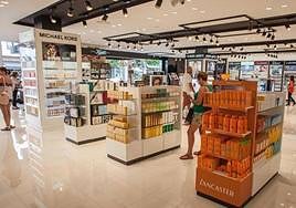 Aena recibe ofertas 'duty free' en todos aeropuertos salvo Madrid y Cataluña