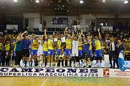 El Guaguas celebra su 7º Liga