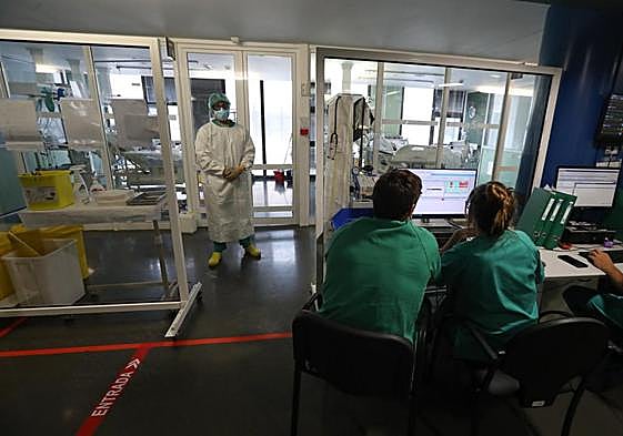 El sistema sanitario afronta el reto de la longevidad.