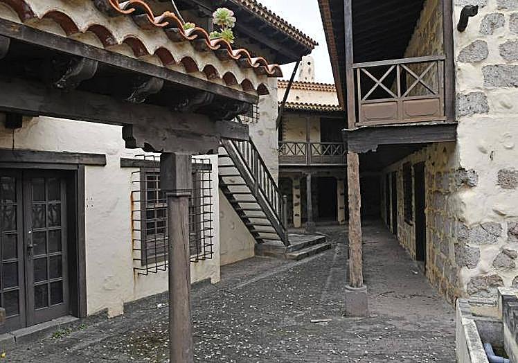 En su origen el inmueble era un conjunto de casas de labradores.
