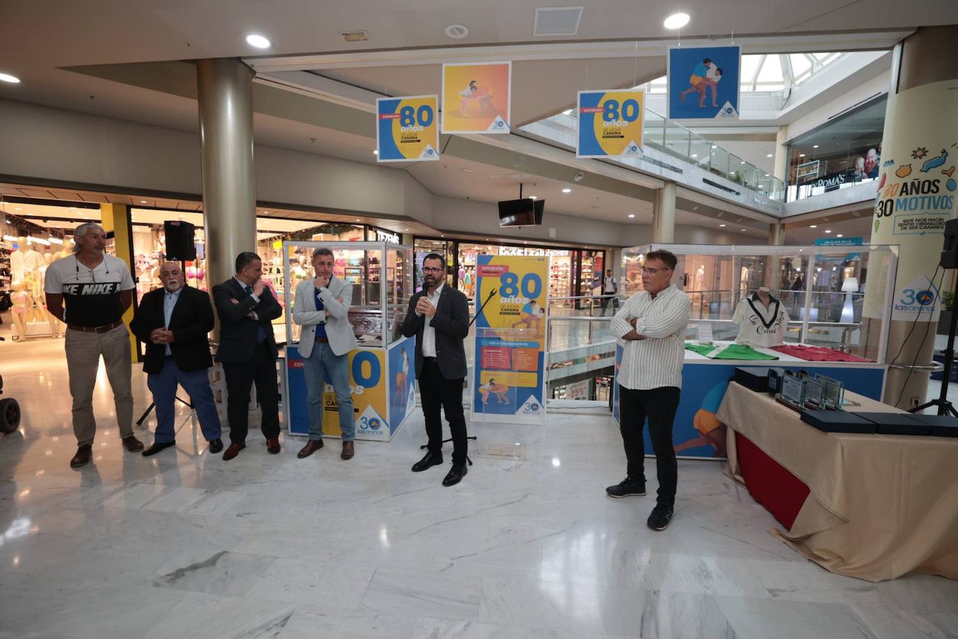 La lucha canaria rinde homenaje a Jesús Gómez, Antonio Ayala y Juan Cubas