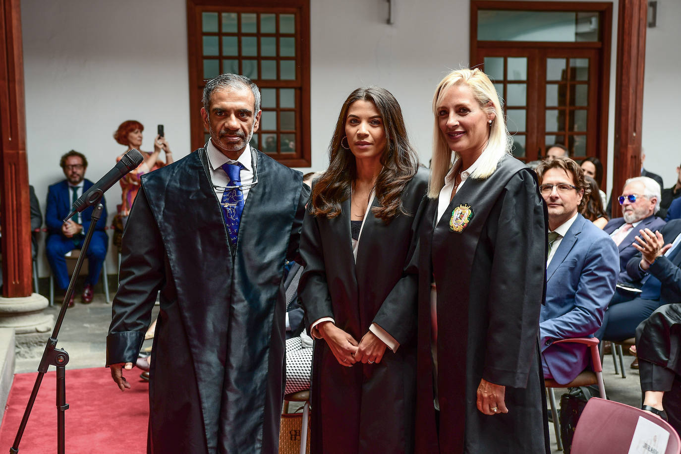 Jornada festiva en el Colegio de Abogados