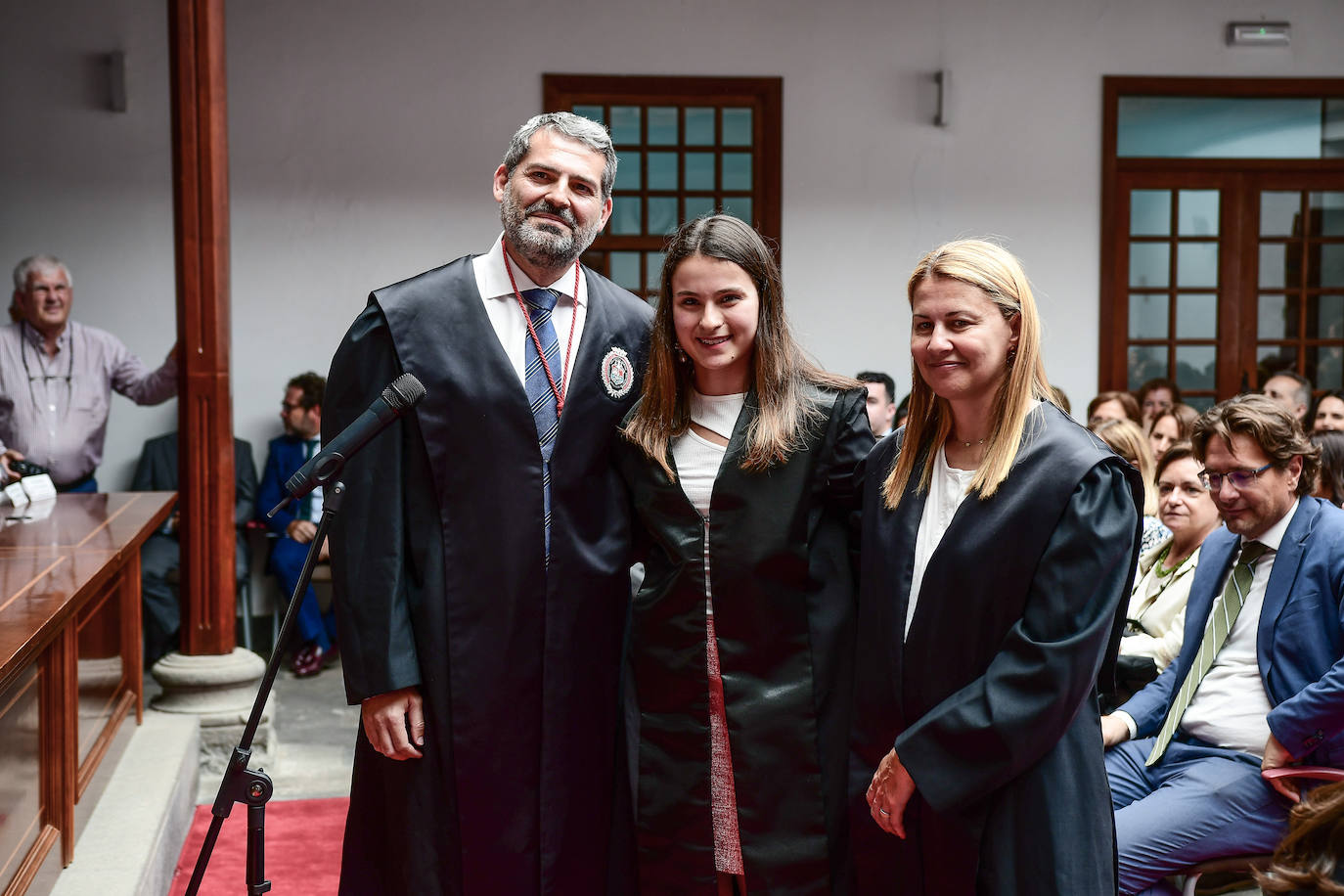 Jornada festiva en el Colegio de Abogados