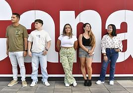 La inflación, la precariedad y el coste dela vivienda son las principales barreras de la emancipación en Canarias. Jóvenes de las islas cuentan su realidad.