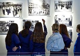 Los más de 600 alumnos de la escuela visitaran la exposición.