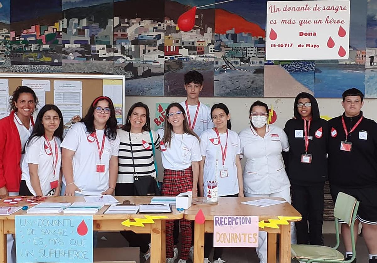 Mesa de recepción de los donantes.