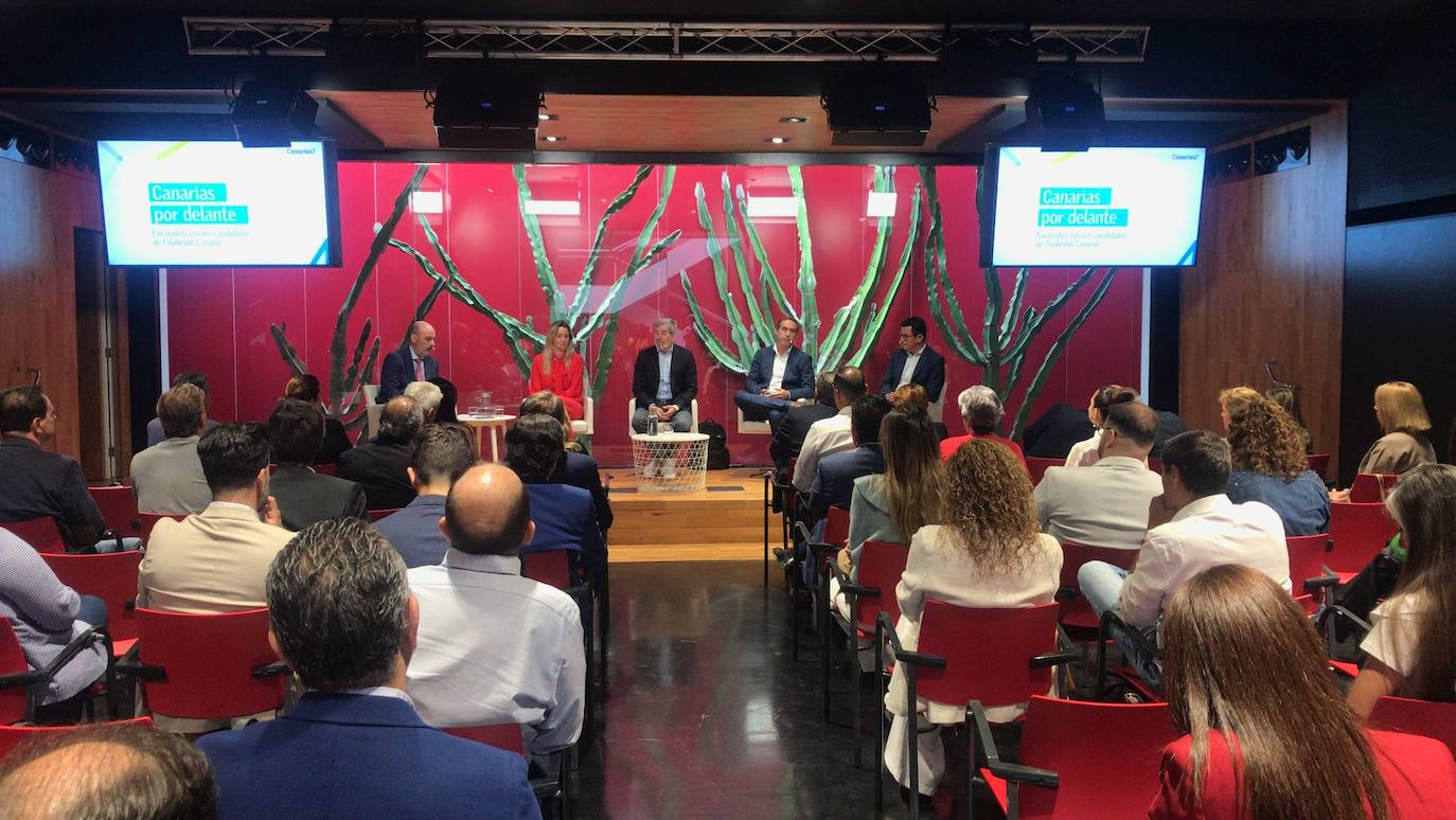 El encuentro &#039;Canarias por delante&#039;, en imágenes
