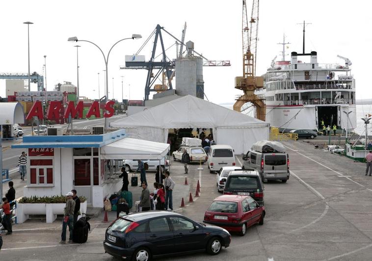 Viaje inaugural del buque Assalama entre Puerto del Rosario y Tarfaya el 10 de diciembre de 2007, que naufragó de 30 abril de 2008.
