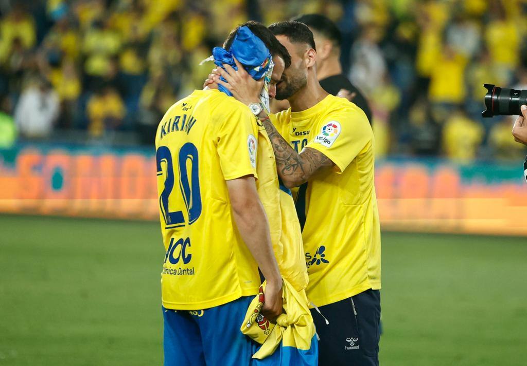 Emotiva celebración de los jugadores de la UD en el Gran Canaria