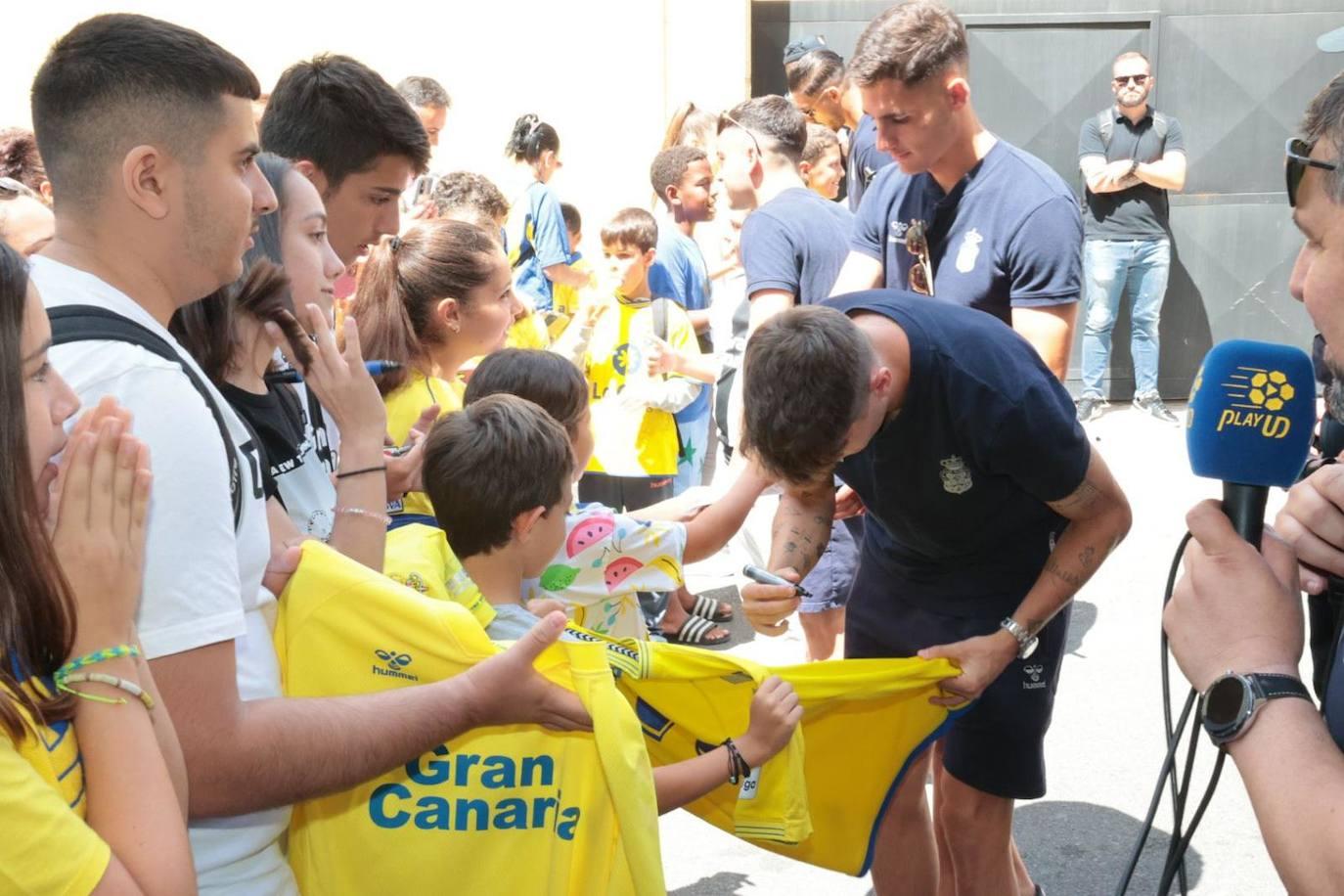 El Cabildo de Gran Canaria recibe la visita de la UD Las Palmas