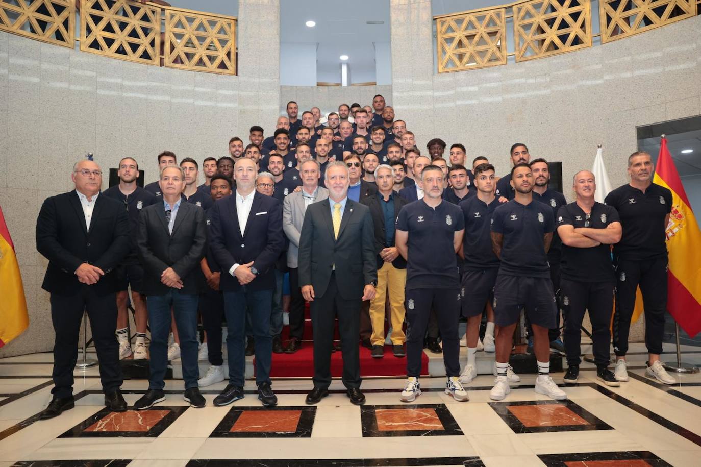 La UD Las Palmas visita la Presidencia del Gobierno