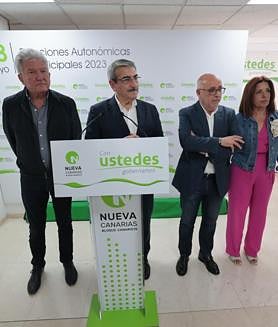 Imagen secundaria 2 - La bajada de Nueva Canarias deja a Román Rodríguez sin escaño en el Parlamento canario