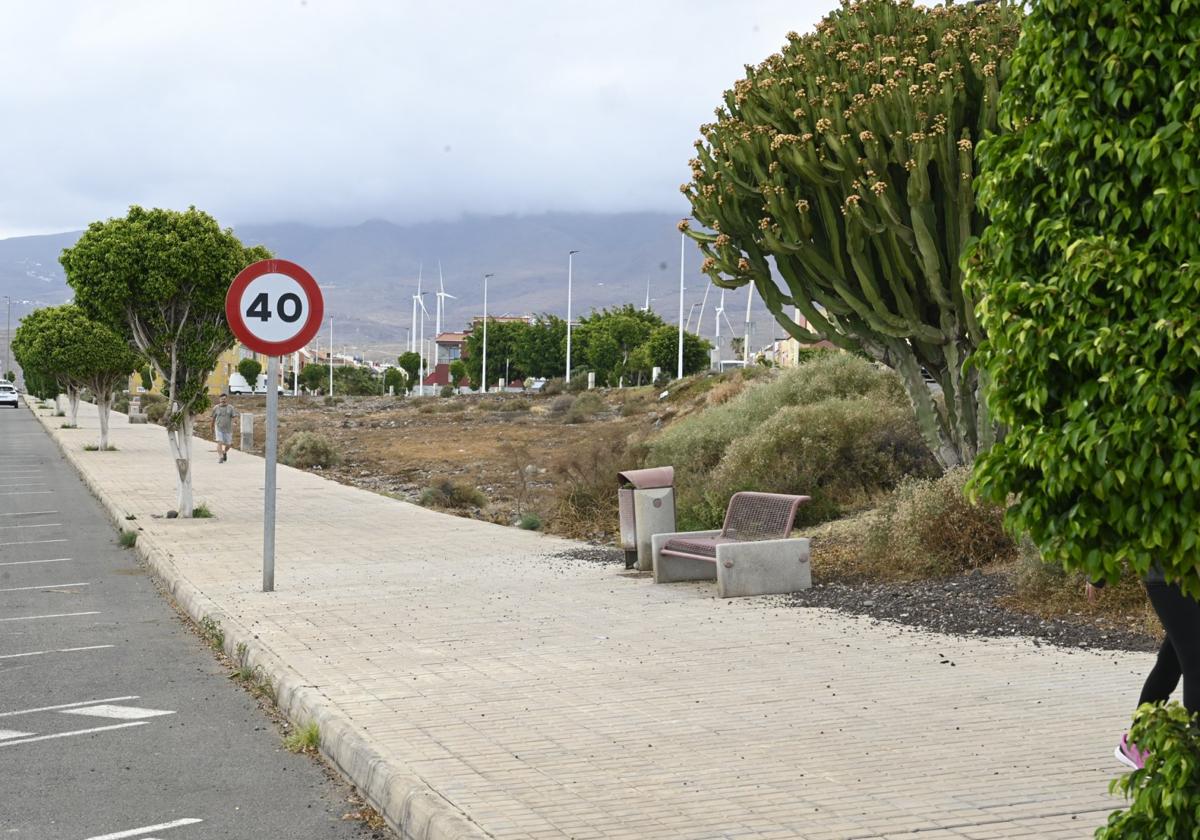 Agüimes habilitará 136 parcelas a bajo precio para más de 300 casas de auconstrucción de sus vecinos